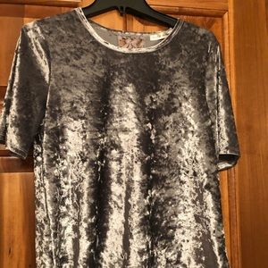 Velvet blouse with lace trim